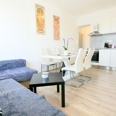 Apartman U Louckeho Klastera 2 Plus Kk Znojmo Exterior foto