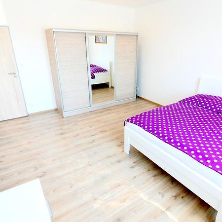 Apartman U Louckeho Klastera 2 Plus Kk Znojmo Exterior foto