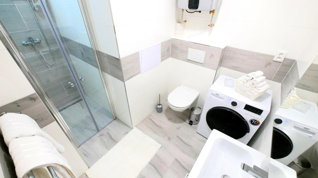 Apartman U Louckeho Klastera 2 Plus Kk Znojmo Exterior foto