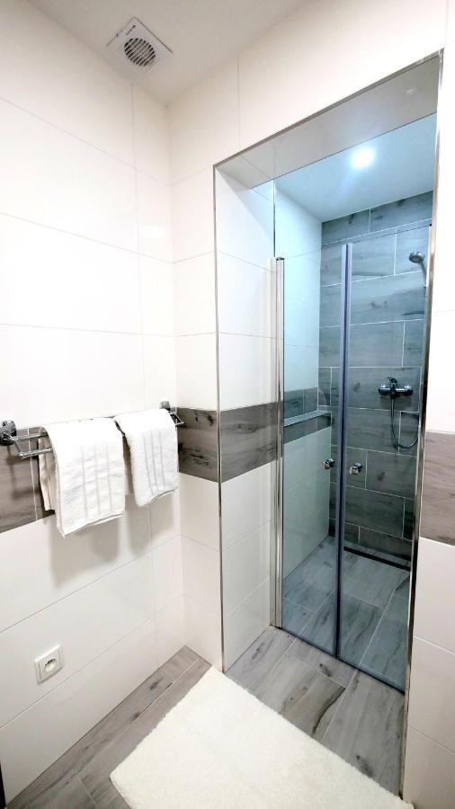 Apartman U Louckeho Klastera 2 Plus Kk Znojmo Exterior foto